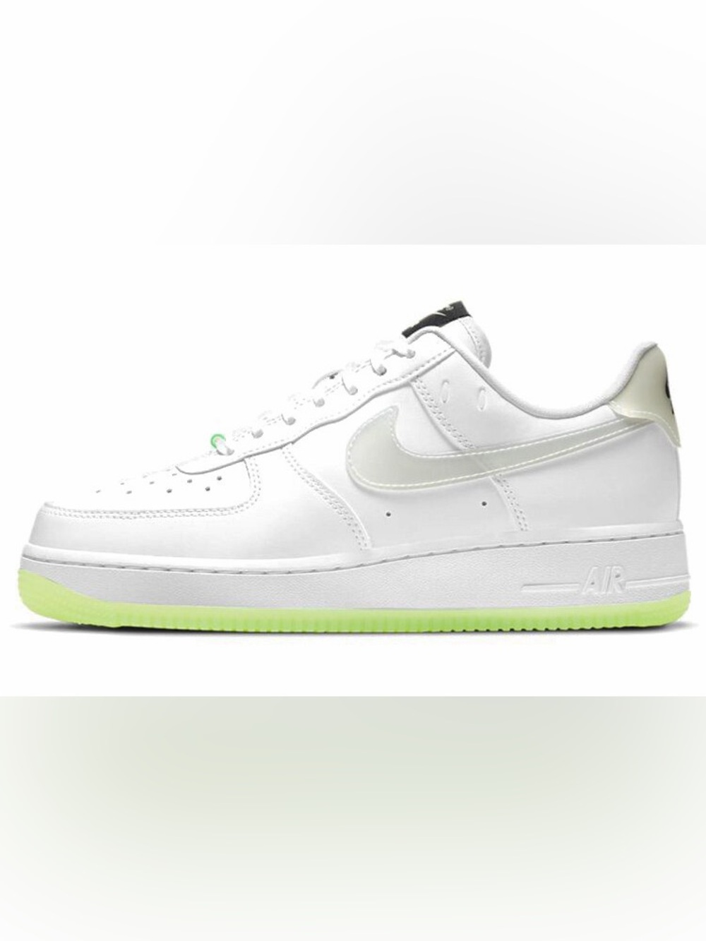 Level SS/New - Nike Air Force 1 have a nike day White